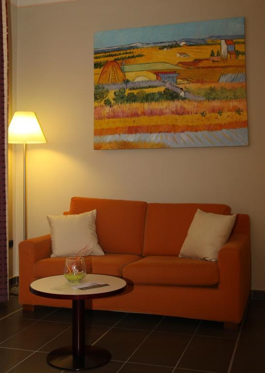 Hotel Santo Stefano Пиеве Санто Стефано Екстериор снимка