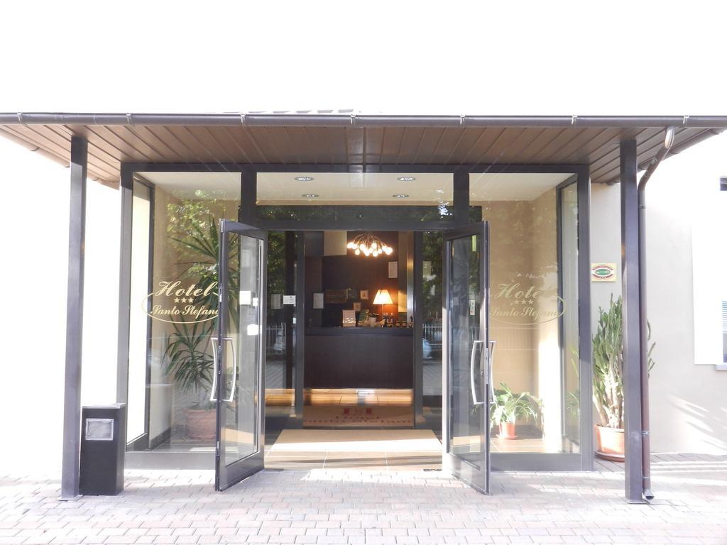 Hotel Santo Stefano Пиеве Санто Стефано Екстериор снимка